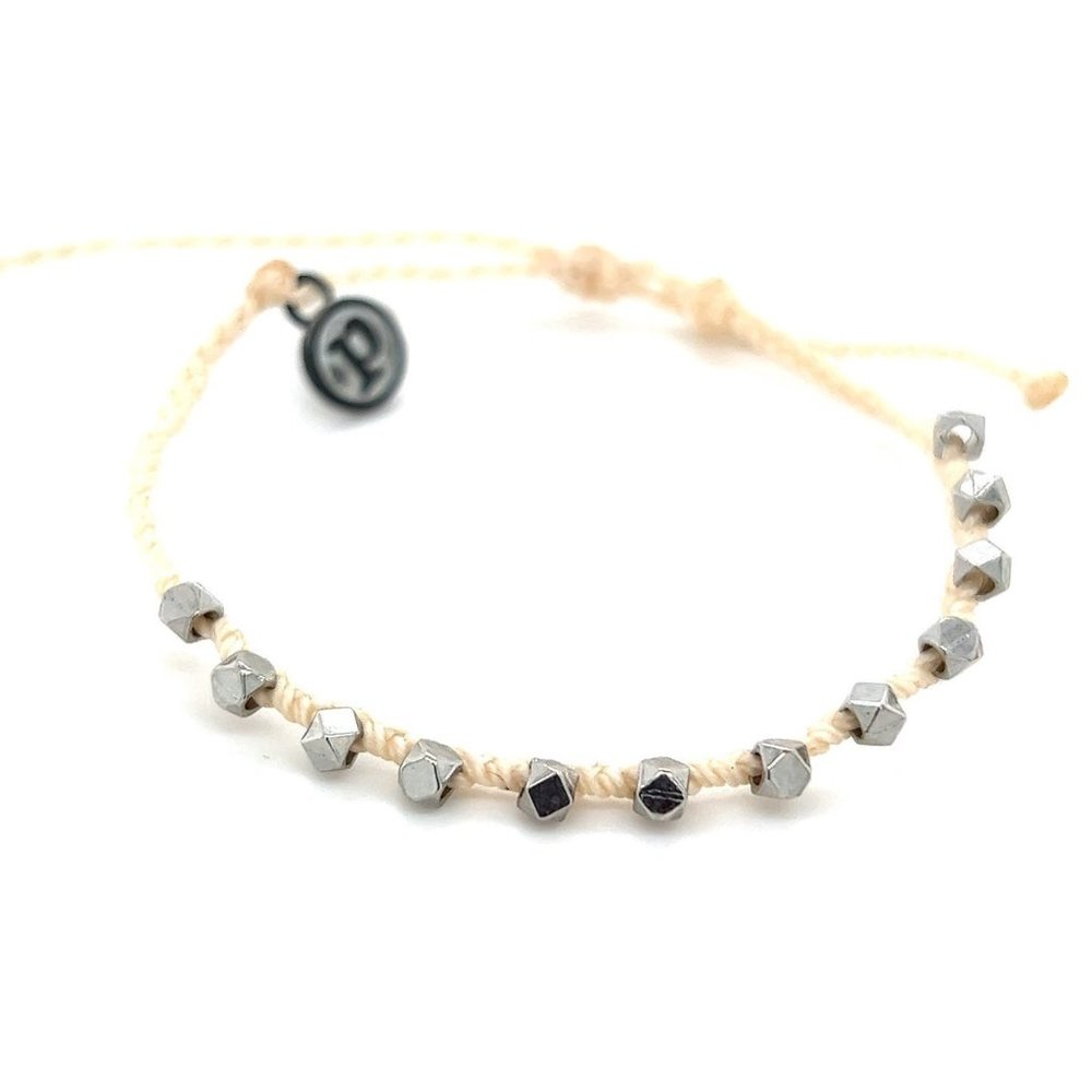 Pura Vida Beads Bracelet
